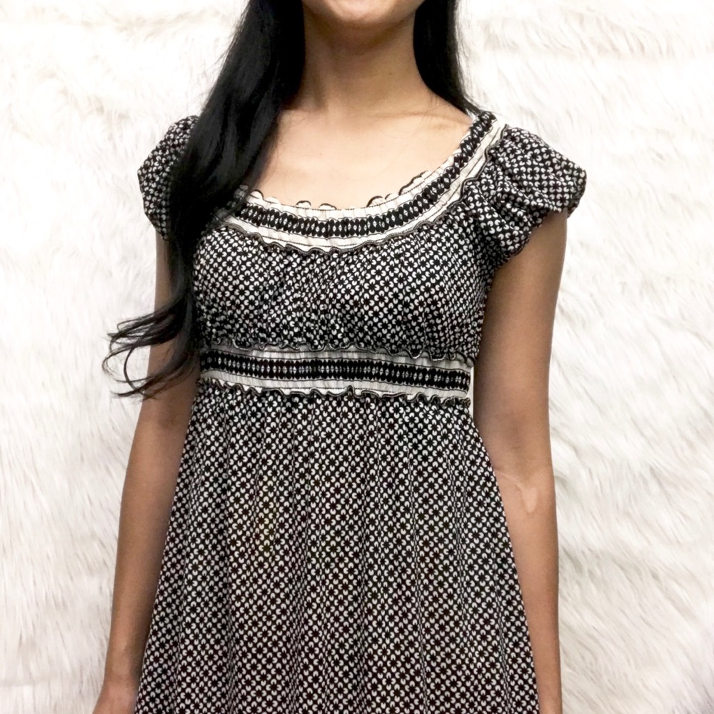 Max Edition ruffle floral stretchable off shoulder - Picture 6 of 8